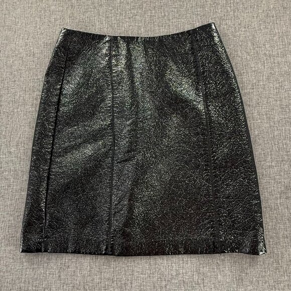H&M A-Line Skirt Size 6 Faux Leather‎ Patent Pebbled Shiny Zipper Closure - Picture 1 of 11